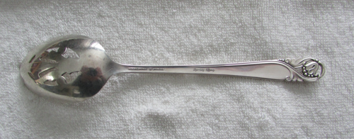 Spring Glory International Sterling Silver Pierced Tablespoon Serving Spoon - Picture 3 of 3