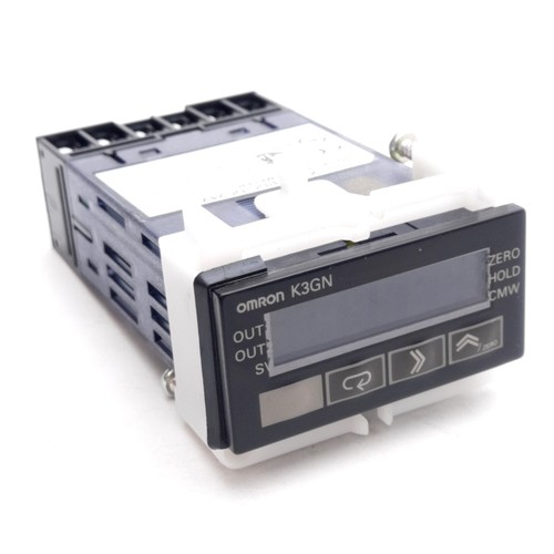 Omron K3GN-PDC DC24V Medidor de Panel Digital Fuente 24VDC, Entrada PNP, Salida SPST-NO - Imagen 1 de 5