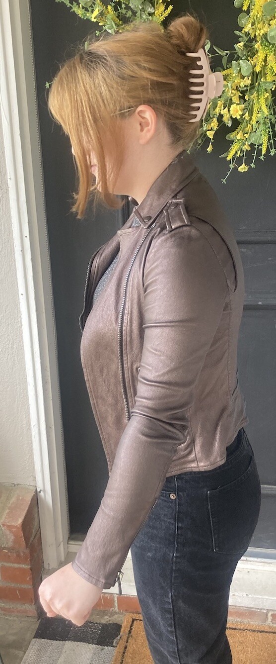 Picture 3 of 21