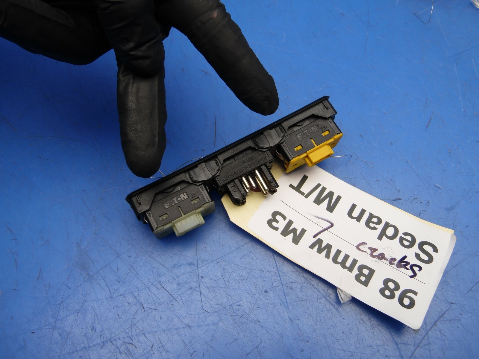 94-99-bmw-3-series-m3-e36-oem-front-left-side-power-window-switch