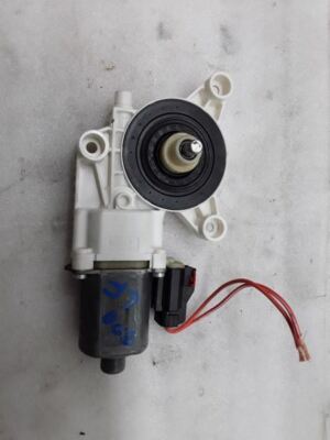 3006555-E L/F Left Front Door Window Regulator Only 2014 CHRYSLER 200 HO-101P