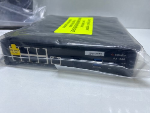 Paloalto PA-440 8 ports appareil de sécurité pare-feu nouvelle génération - Photo 4/9