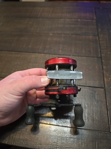 ABU Garcia Ambassadeur 5000 Fishing Reel Red, Made In Sweden - Picture 4 of 10