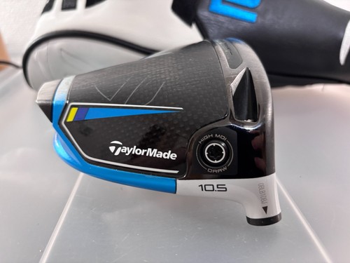 TaylorMade SIM 2 Max D 10.5° 1W Driver Head Only RH w/cover - Picture 2 of 10