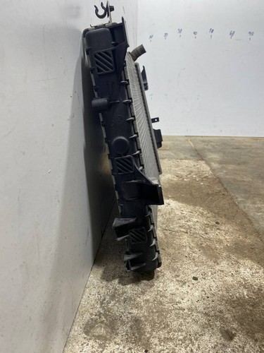 Radiator Jaguar XF 2015 9W838K230AB - Picture 4 of 5
