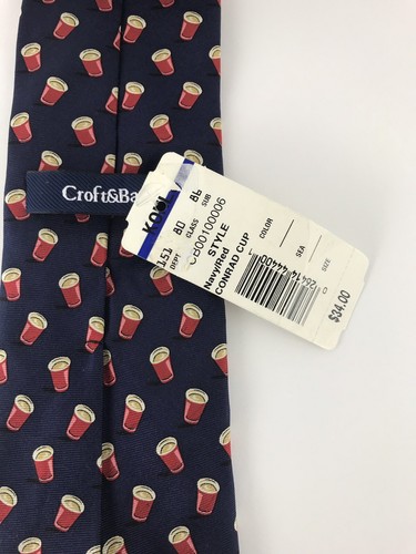 NUEVA Corbata de seda para hombre Croft & Barrow Beer Pong 60 x 4 Nueva con etiquetas precio de venta sugerido por el fabricante $34.00 - Imagen 4 de 7