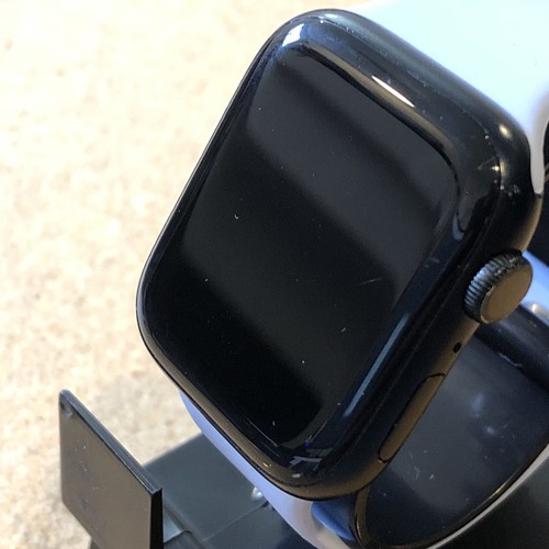 Apple Watch Series 7 S7 (GPS) 45mm Midnight Case w/ New Mist Blue Sport Band S/M - Photo 10 sur 10