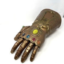 Marvel Legends Series Avengers Infinity Gauntlet Articulated Electronic Fist