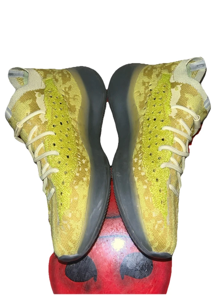 Adidas Yeezy Boost 380 Hylte Glow para hombre talla 10 Foto 2 de 4