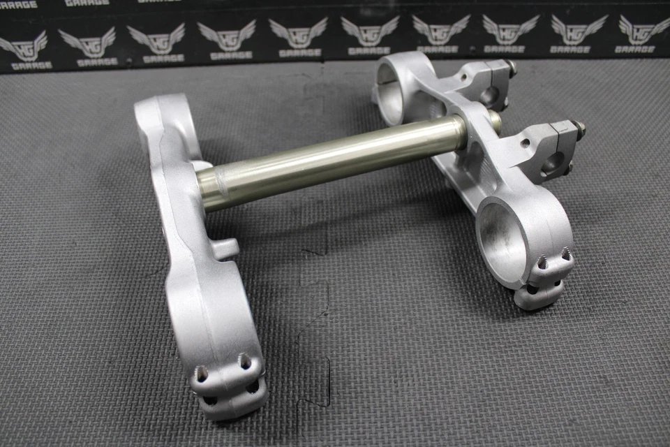 Kawasaki KX125 1999 2000 OEM horquillas delanteras inferior superior triple árbol barra de vástago abrazadera Foto 3 de 4