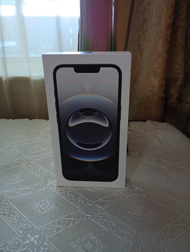 iPhone 16e Original Box - Empty Box Only! - 第 7/7 張圖片