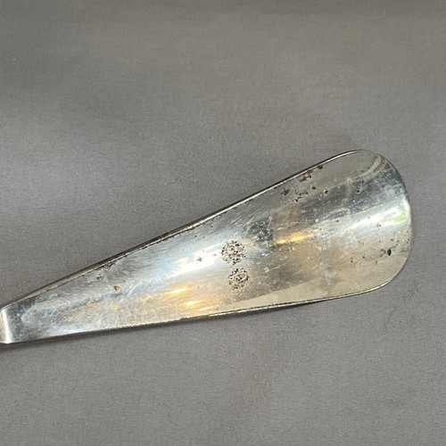 Antiker viktorianischer Schuhlöffel mit Griff Sterlingsilber monogrammiert "J" - Bild 6 von 8