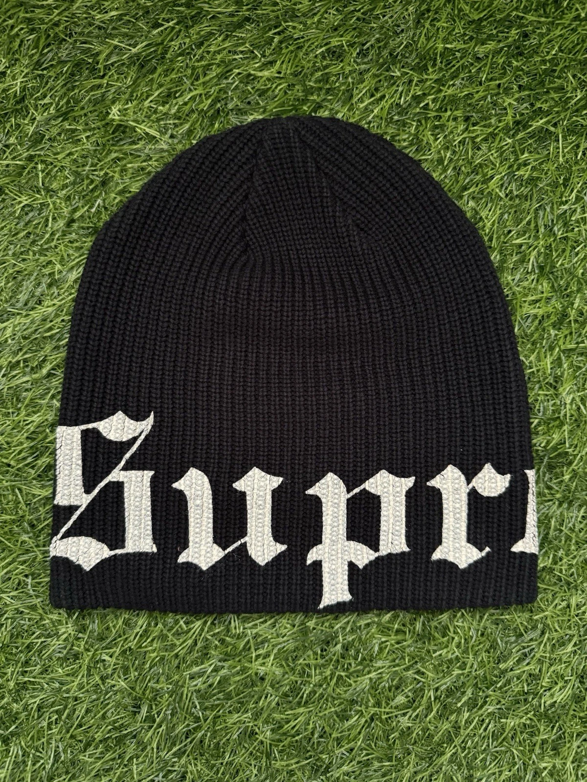 Bonnet en coton noir Supreme ancien logo imprimé anglais SS25   LIVRAISON GRATUITE