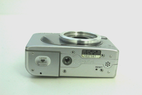 Sony Cyber shot DSC-W1 Ersatzteil spare parts (11082226) - Bild 4 von 5