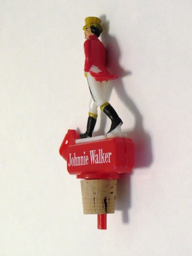 Vintage Johnnie Walker Scotch Whisky Liquor Bottle Plastic Stopper Pourer Cork - Picture 10 of 10