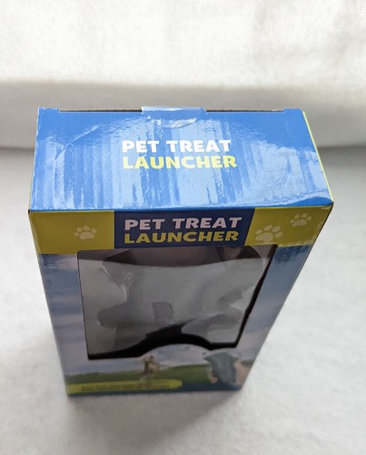 NEW Pet Treat Launcher Gray Handheld Dog Toy - Picture 4 of 7