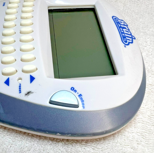 Radica Brain Games Memory Electronic Hand Held Game TESTED 2006 Works - Picture 12 of 16