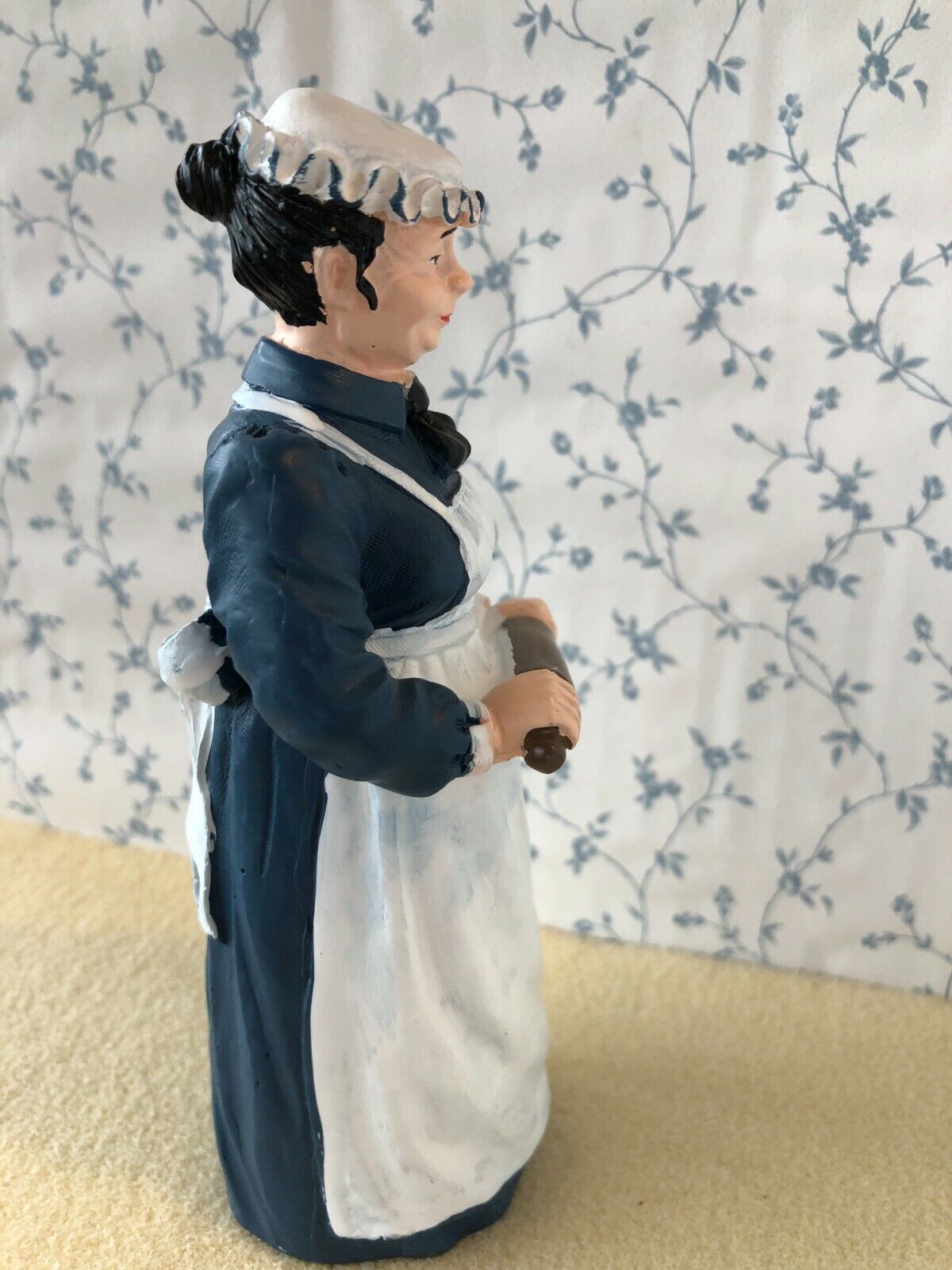 Picture 4 of 5