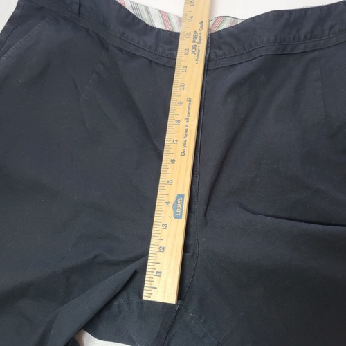 Larry Levine Black Stretch Cuffed Shorts Woman's 24W - Picture 4 of 11