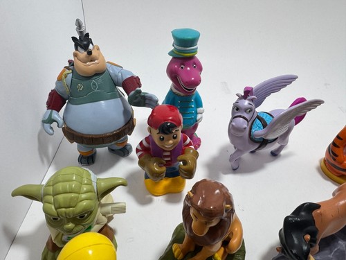 VINTAGE Disney Toys - Looney Tunes & Assorted Other Toys Lot Of 30 - Picture 3 of 19