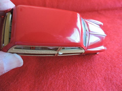 1949 FORD Woody Station Wagon 1:43 Diecast Scale Model - Picture 15 of 15