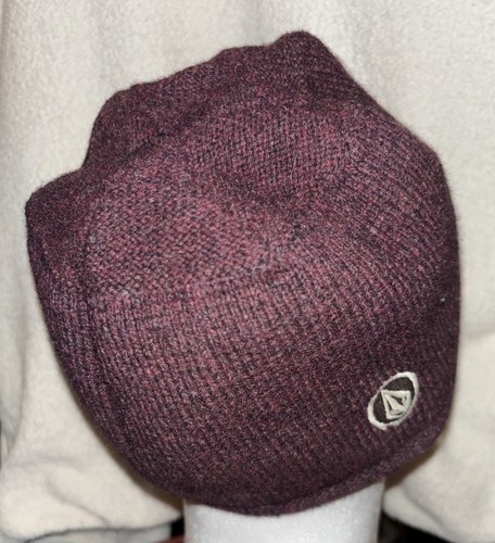 Volcom Beanie Hat Unisex One Size, Olive Green, Acrylic, Logo Patch - Picture 3 of 7