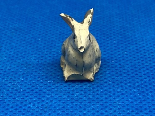 Rabbit By Pixyland Kew, (Pink’ 996) Overpaint Of Brown Rabbit…….? - Imagen 2 de 5