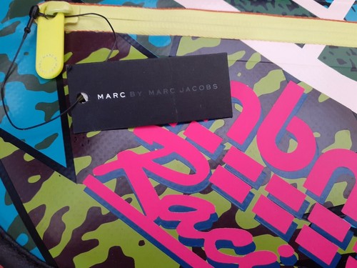 BNWT Marc By Marc Jacobs Designer Pop Art Multi Luna Tarp Fergus Zip Clutch Case - Picture 2 of 7