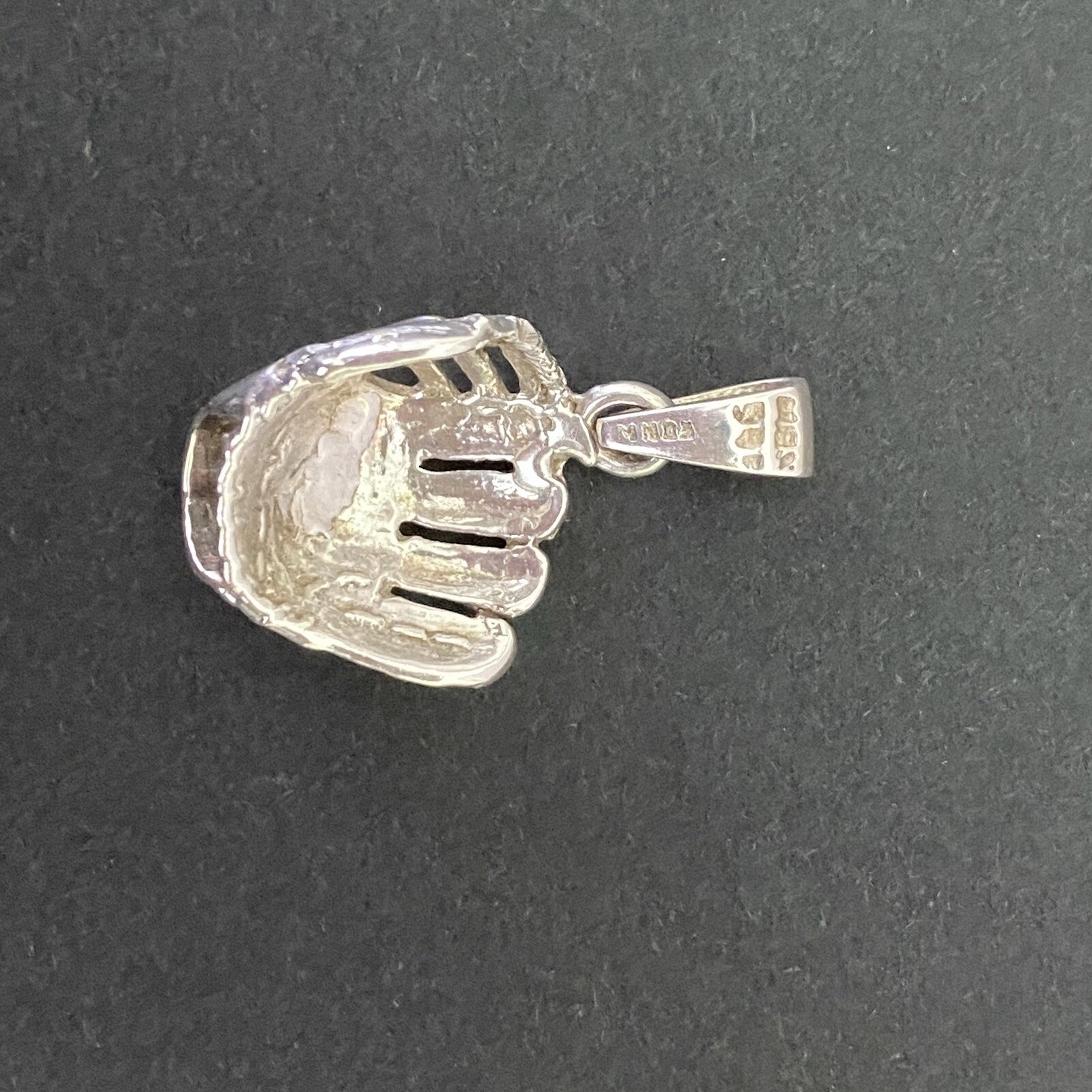 Picture 12 of 16