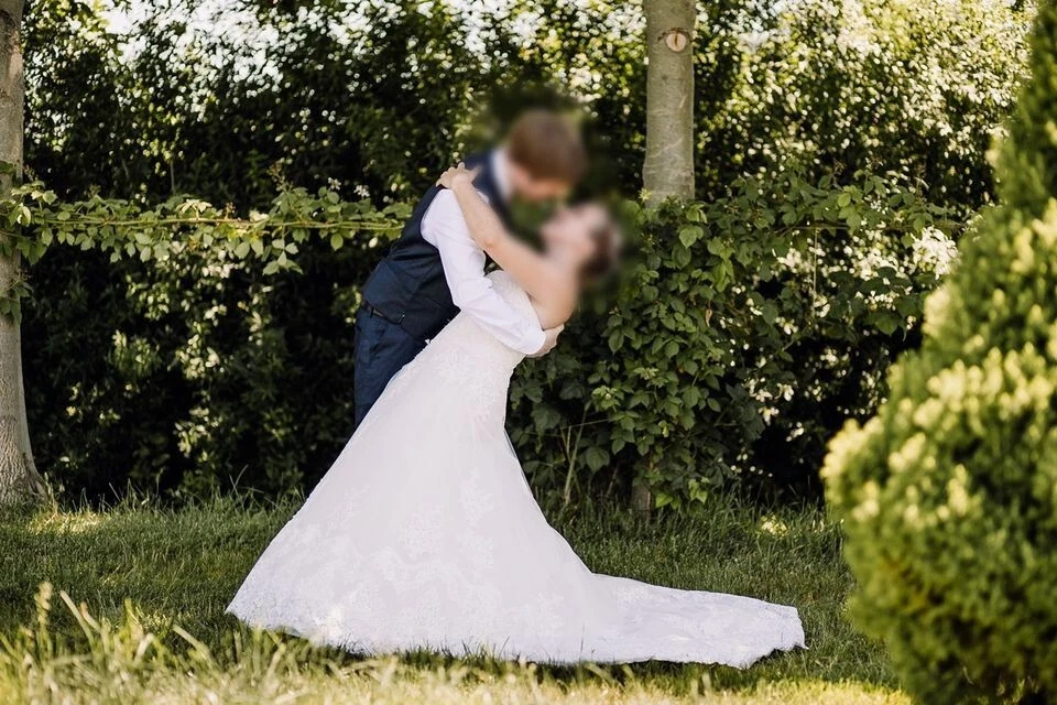 Traumhaftes Brautkleid Tanya von MS Moda Weiß/Rose in M/40 - Bild 2 von 4