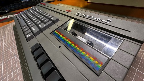 ZX Spectrum +2 grey: "I never misfiled anything!" Edition - Imagen 4 de 10