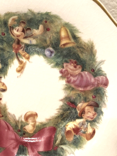 DISNEY DIRECT CHINA CHRISTMAS CUP AND SAUCER OF DOPEY, MICKEY, JIMINY, BAMBI - Picture 4 of 14