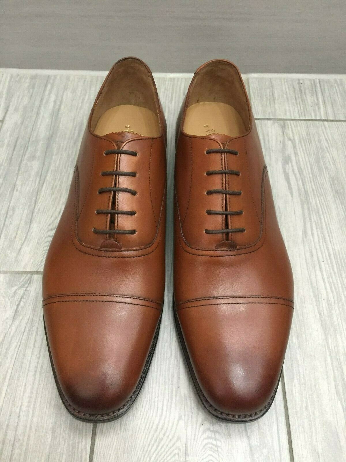 NEW CHARLES TYRWHITT TAN ALL LEATHER GOODYEAR WELTED OXFORD TOE CAPS, UK 11 NEW CHARLES TYRWHITT TAN ALL LEATHER GOODYEAR WELTED OXFORD TOE CAPS, UK 11