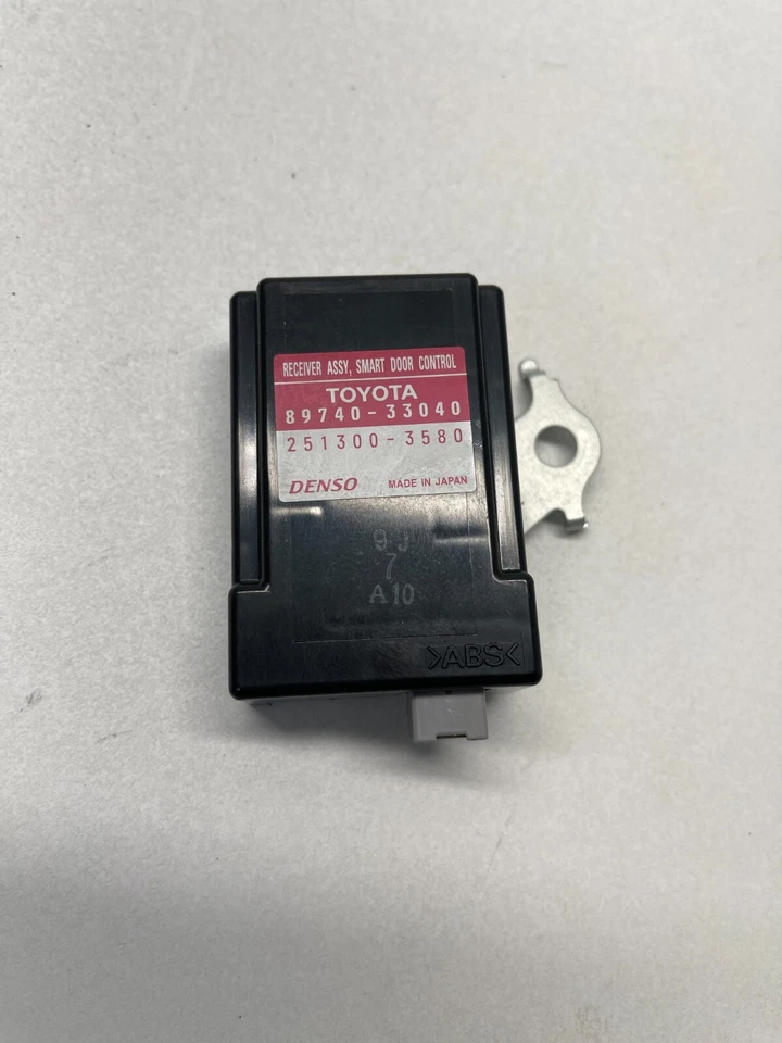 ✅ 07 - 11 Lexus ES350 Toyota Camry умный приемник управления дверью 89740-33040 OEM - Изображение 4 из 4