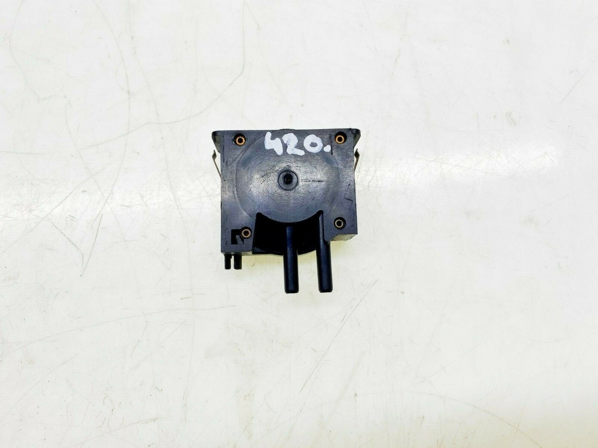 Mercedes-Benz Headlight Range Control Switch 1248000073 