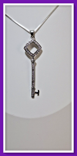 Pavé Key Pendant, in 925 Sterling Silver & Sterling Silver Chain (B) - Picture 3 of 3
