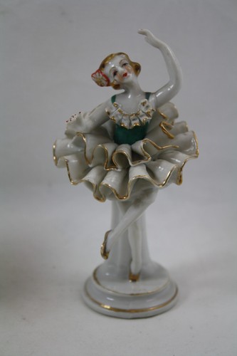 Par de estatuillas de bailarina de porcelana vintage de Orión hechas en Japón ocupado - Imagen 9 de 10