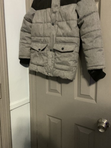 Member's Mark Boy's Full-Zip Fully Hooded Puffer Jacket Size 6 preowned - Picture 13 of 21