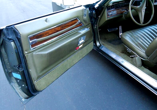 1971 1972 Cadillac Eldorado Driver's Door Woodgrain Insert Trim Panel *NICE!* - Picture 2 of 9
