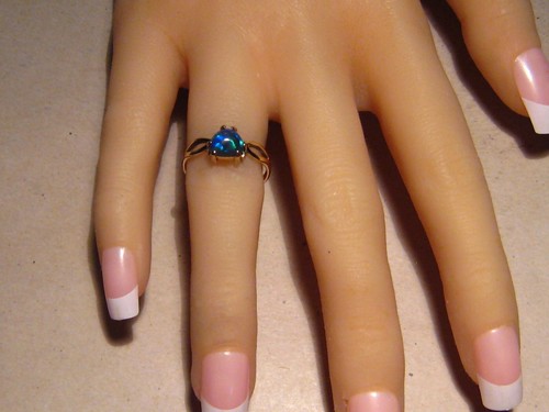 Black Opal Ring    ,     solid 14 k Yellow Gold , Size 6 3/4 - Picture 7 of 11