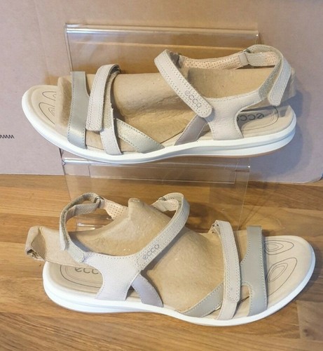 ecco sandals uk