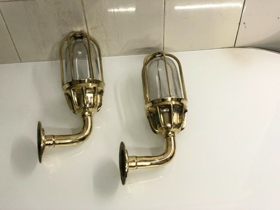 NAUTICAL SHIP MARINE NEW SOLID BRASS WALL SWAN PASSAGEWAY BULKHEAD LIGHT