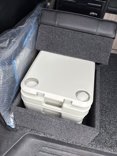VW Transporter T30 Campervan BESPOKE CONVERSION - Picture 11 of 20