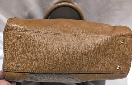 DKNY 100 % Rindsleder braun camel Handtasche mit goldenen Beschlägen. 11x9x5 - Bild 11 von 14