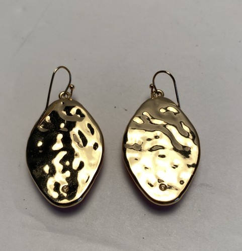 Style&Co. Drop Earrings Gold Tone Large Faux Coral Stone Pierced Hook - Picture 4 of 7
