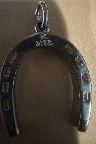 Ciondolo a ferro di cavallo portafortuna in argento sterling 925 - Foto 2 di 2