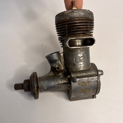 Vintage K&B Torpedo 29 and 32 RC Remote Control Airplane Gas Engines Plane Parts - Picture 9 of 12
