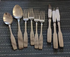 Oneida Community PAUL REVERE Stainless Flatware 9 Pieces Forks Spoons Knives