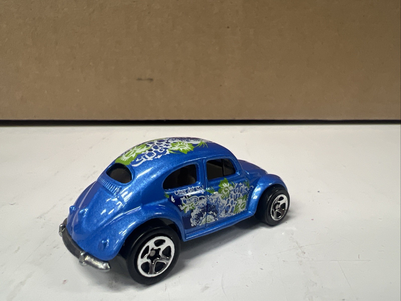 Picture 4 of 8