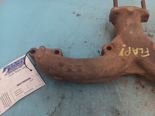 Driver Left Exhaust Manifold 265/283 V8 Fits 1957 CHEVROLET 1250594 - Picture 4 of 12